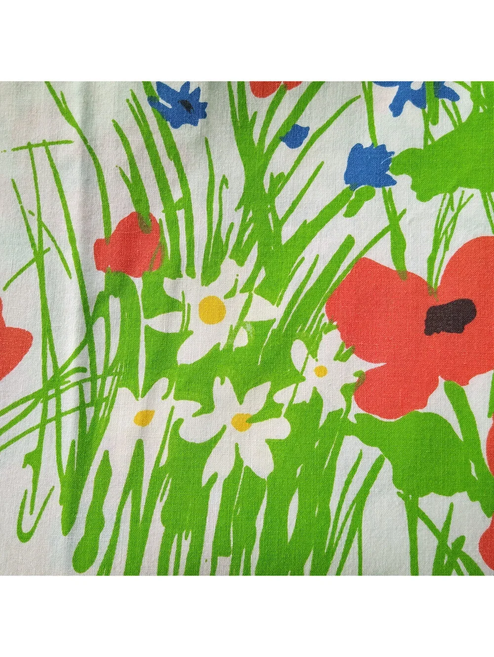Vintage Floral Twin Flat Sheet - Tastemaker Field Trip Pattern